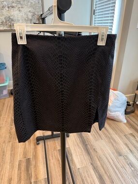 DO+BE Black Textured Mini Skirt with Subtle Side Slit